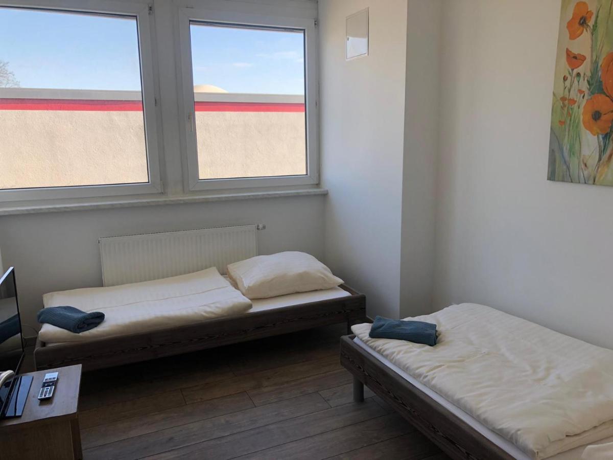 Pension Gaestehaus Kautz Karlsruhe Bagian luar foto
