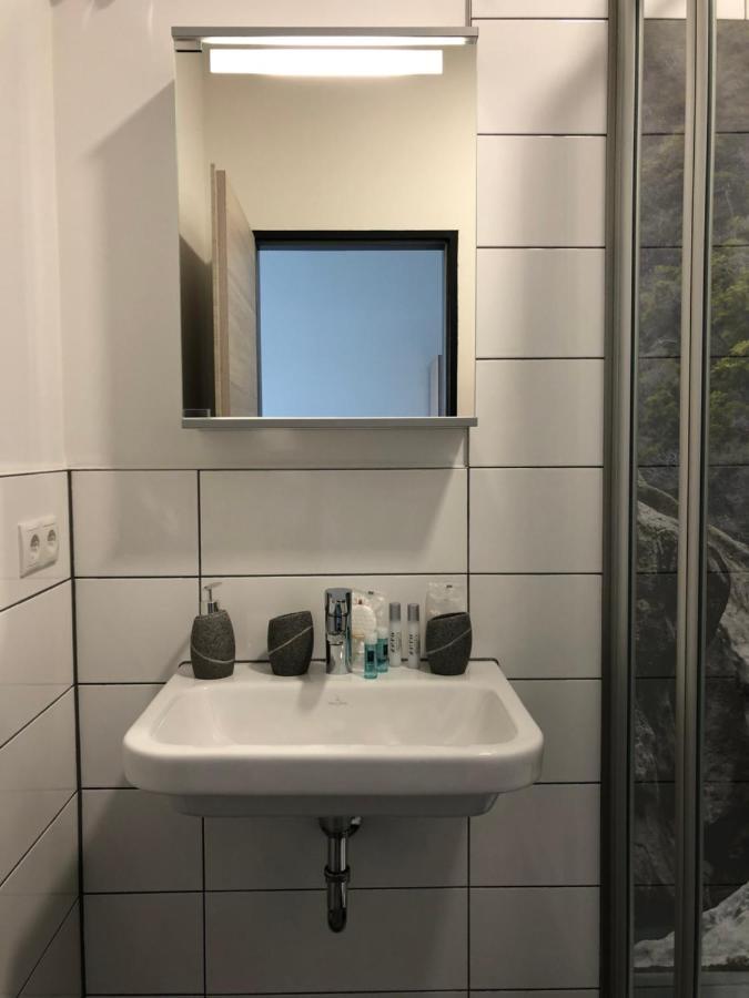 Pension Gaestehaus Kautz Karlsruhe Bagian luar foto