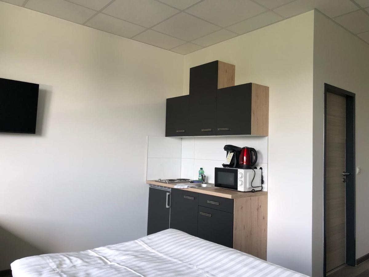 Pension Gaestehaus Kautz Karlsruhe Bagian luar foto
