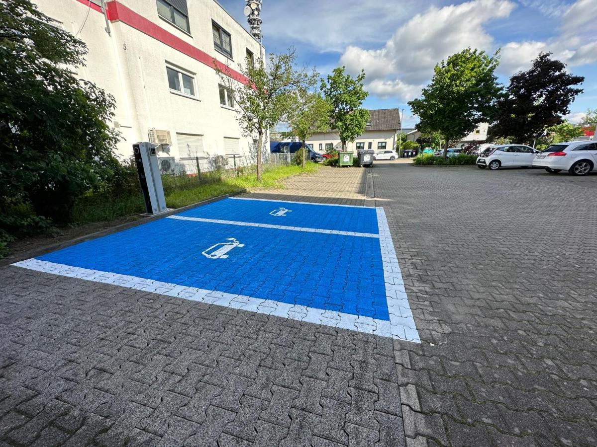 Pension Gaestehaus Kautz Karlsruhe Bagian luar foto